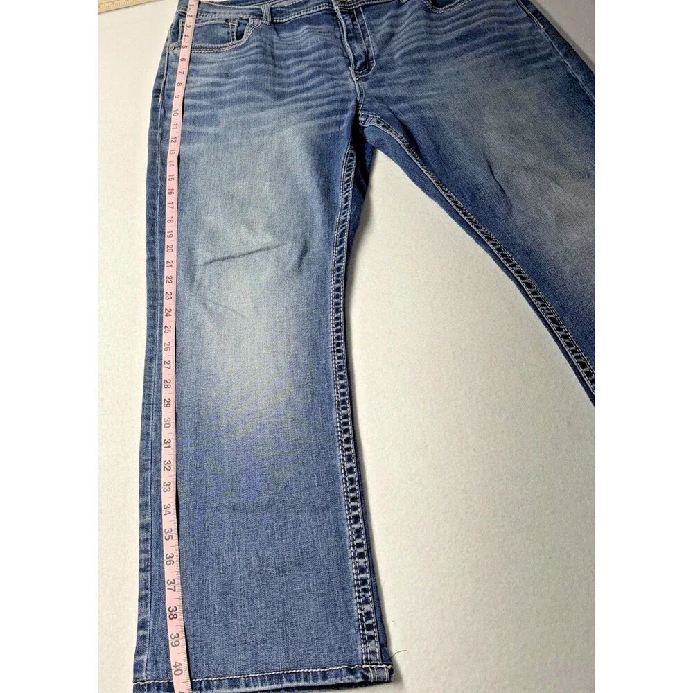BKE Tyler Simply Straight Jeans Mens 40R Medium Wash Denim Relaxed Straight